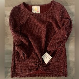Girls Jenna and Jessie front knot burgandy shirt with sparkles! Size M 8-10 NWT